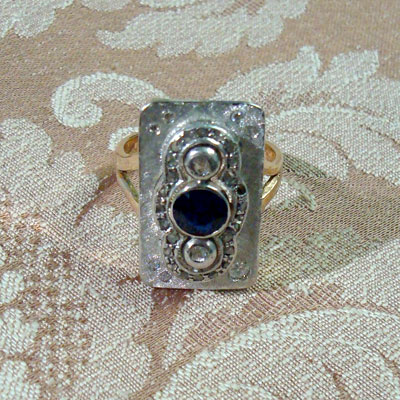 Sculture da indossare - Anello zaffiro e brillanti - Mario Inverardi